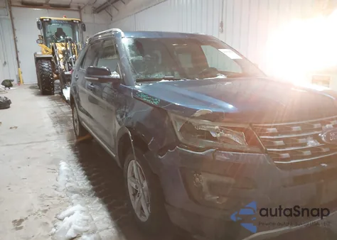 2016 Ford Explorer Xlt z USA, uszkodzony, nr VIN 1FM5K8D88GGC68693